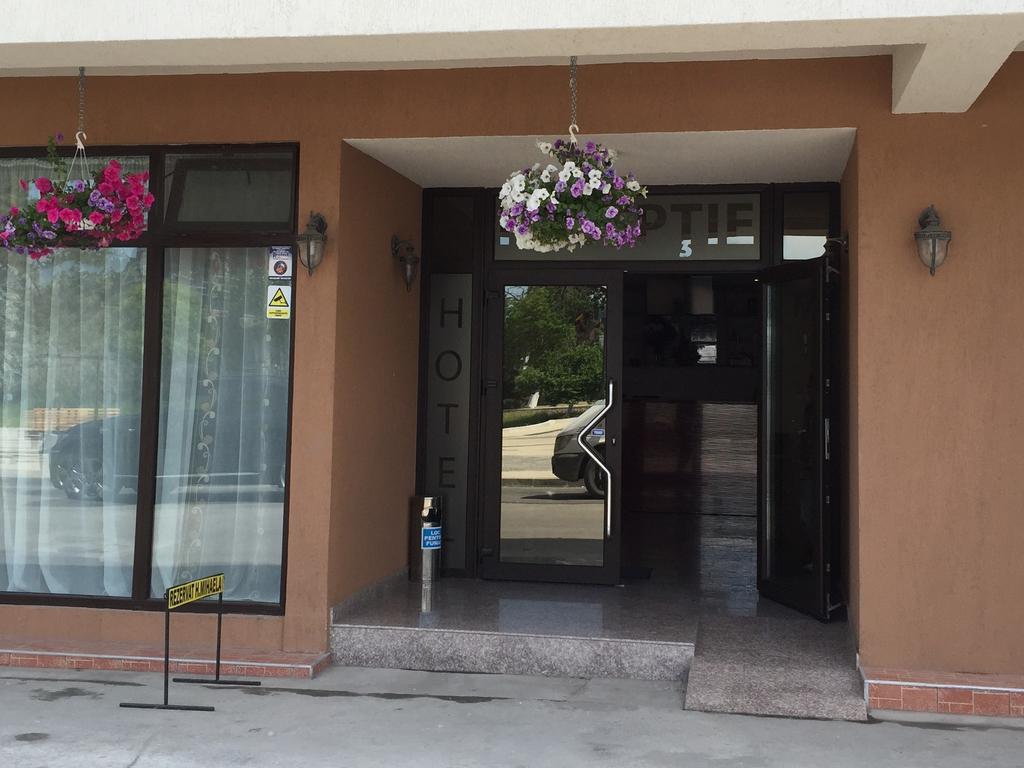 Hotel Mihaela Mamaia Exterior photo