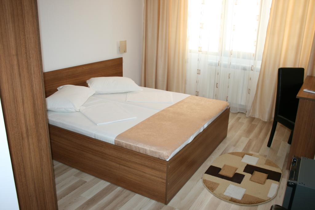 Hotel Mihaela Mamaia Exterior photo